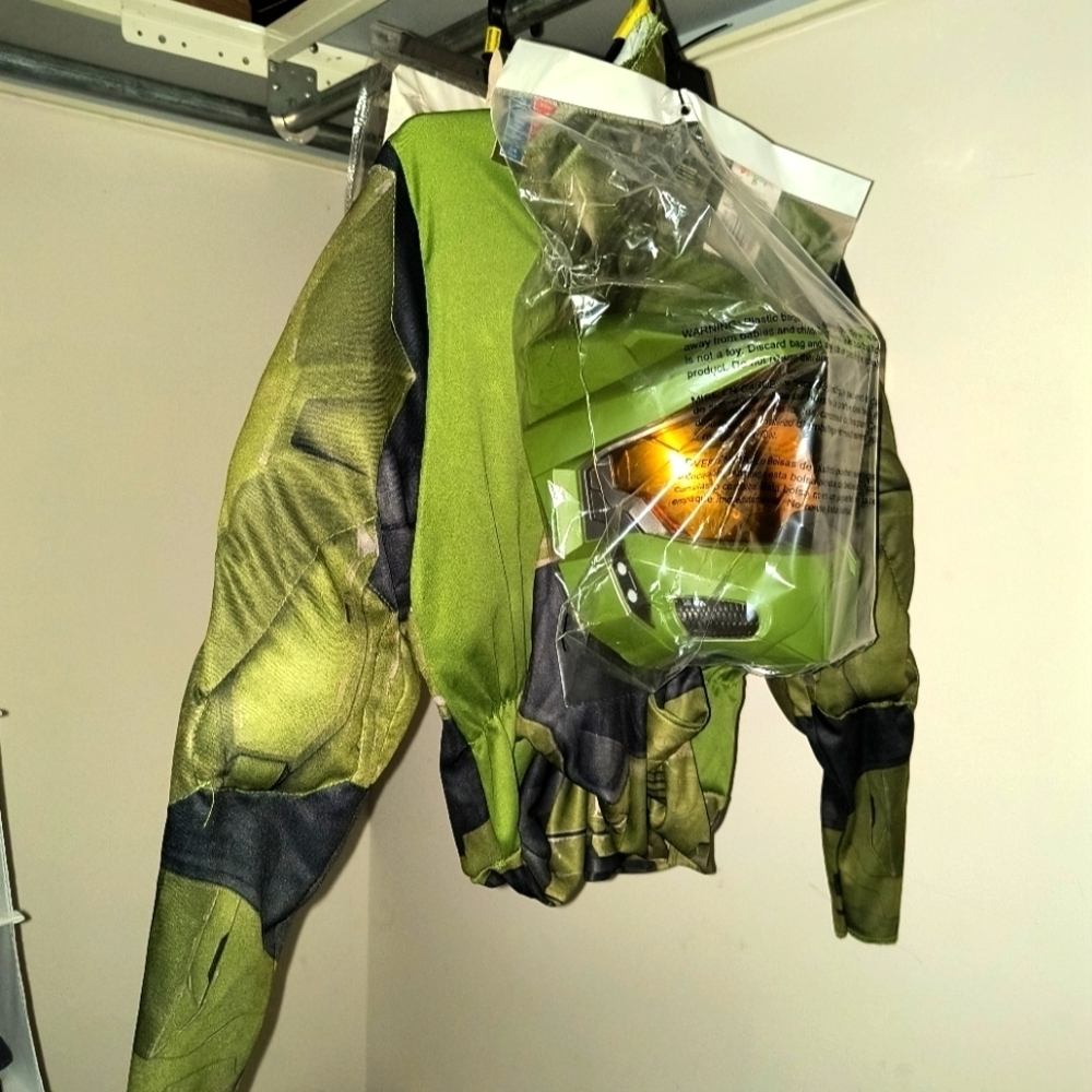 Green and Black Costume with Helmet Halo Kids Video Game